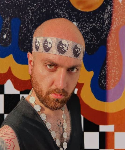 Hiphopologist artist profile image
