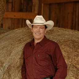Clay Walker's artist profile image