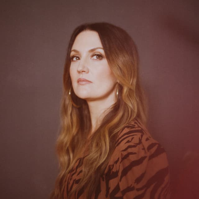 Natalie Hemby artist profile image