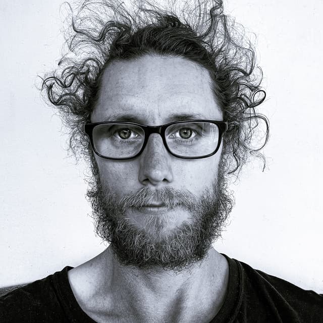 Carli Oso artist profile image