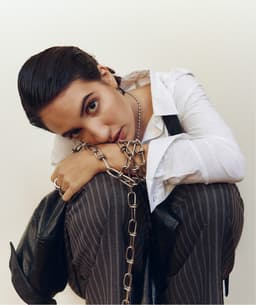 Victoria Canal's artist profile image