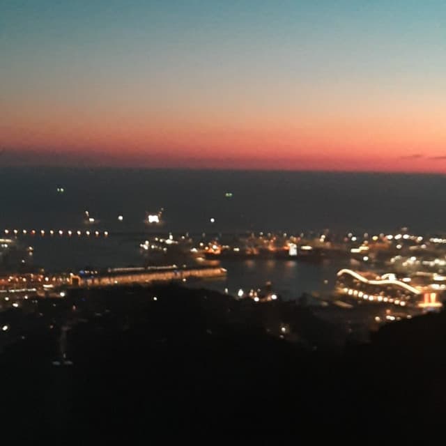 Van Crusen artist profile image