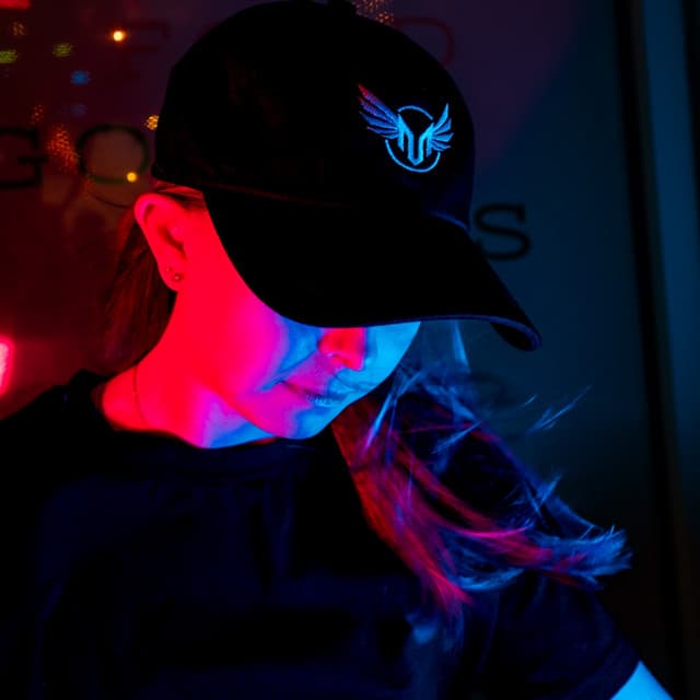 MADDELIK artist profile image
