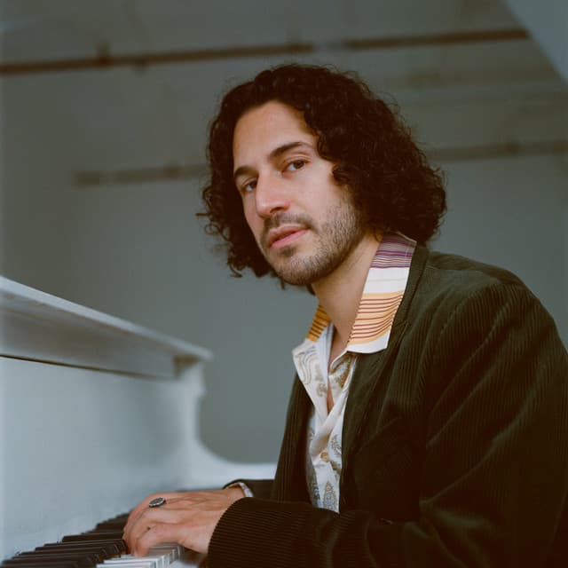 Emmet Cohen artist profile