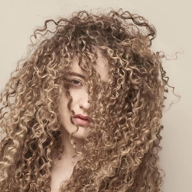 Tal Wilkenfeld's artist profile image