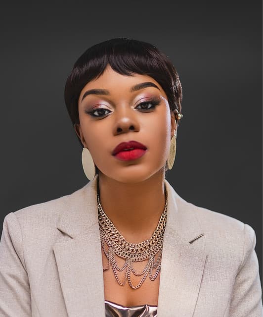 Theresa Phondo artist profile image