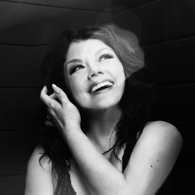 Jane Monheit artist profile image