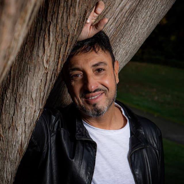 Gigi Finizio artist profile image