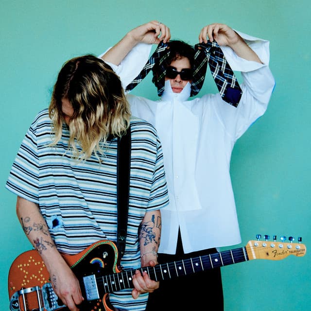 Royel Otis artist profile