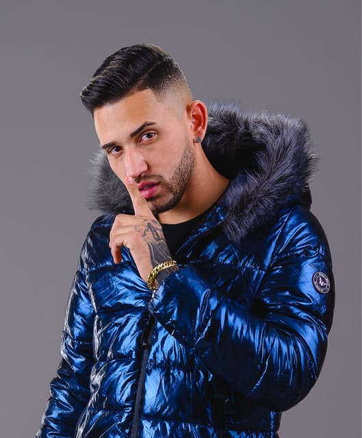 Vinicius Cavalcante artist profile image