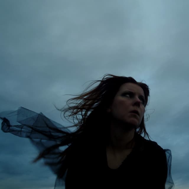 Lindy-Fay Hella artist profile image