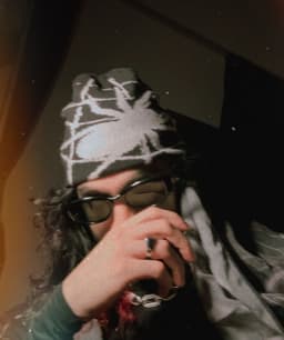 FLY's artist profile image