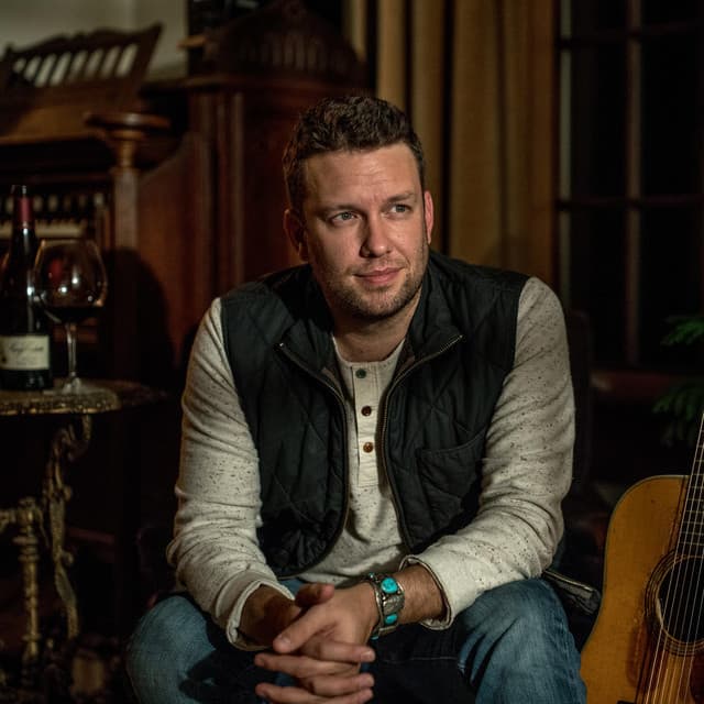 Justin King artist profile image