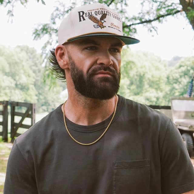 Dylan Scott artist profile
