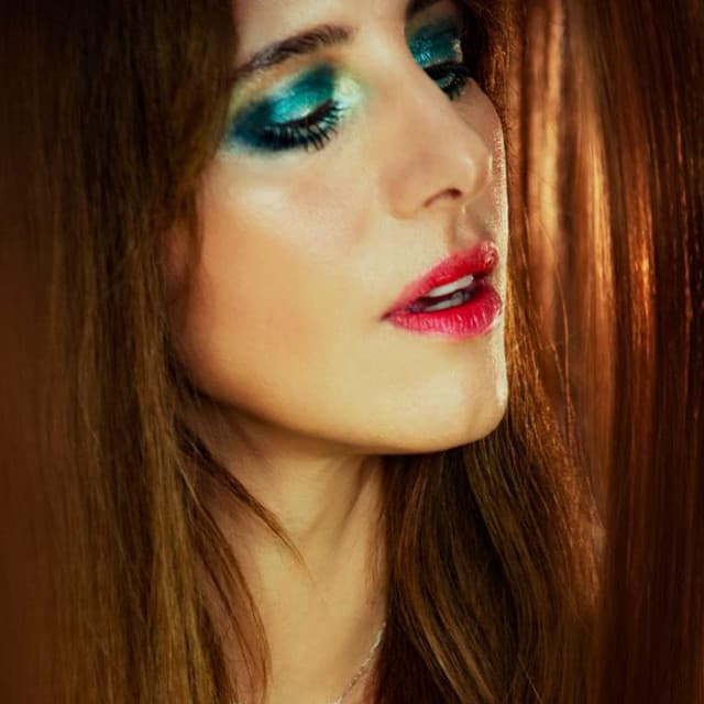 Clara Hill artist profile image