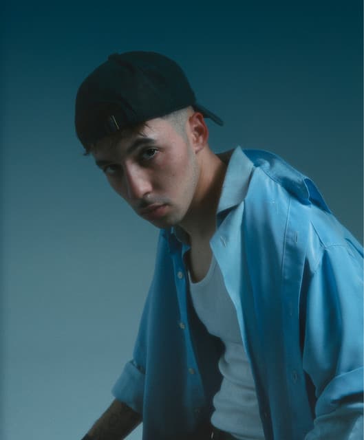 Pole. profile