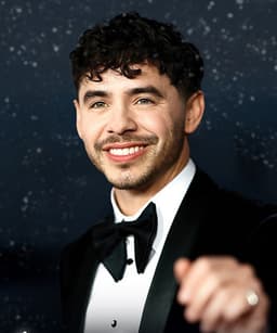 David Archuleta's artist profile image