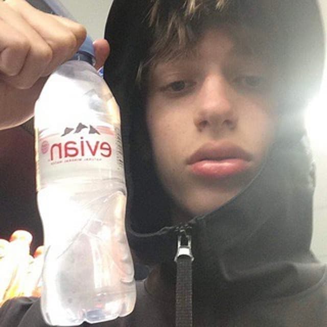 BARTESIANWATER's artist profile image