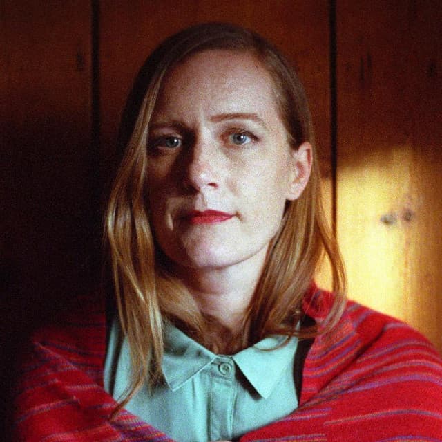 Laura Gibson artist profile image