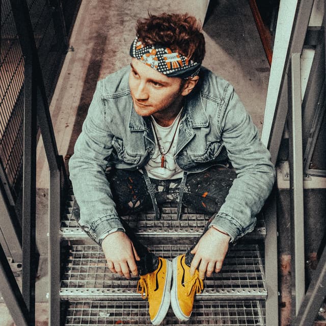 Fox Stevenson artist profile image