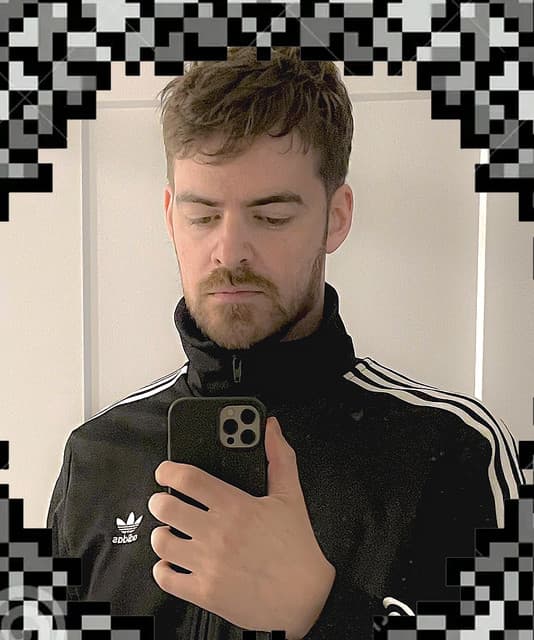 Ryan Hemsworth artist profile image