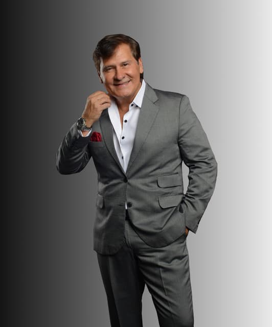 Roberto Antonio artist profile image