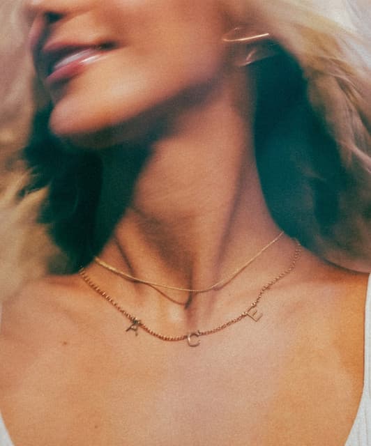 Ashley Cooke artist profile image