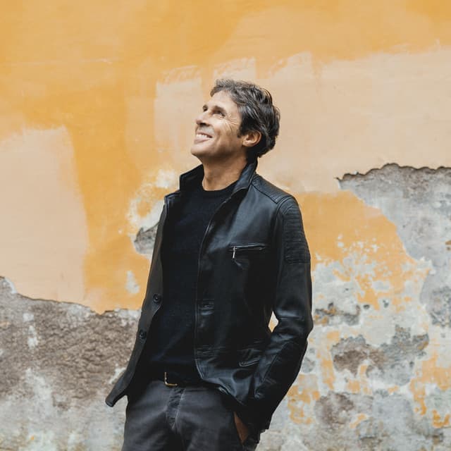 Luca Barbarossa artist profile image