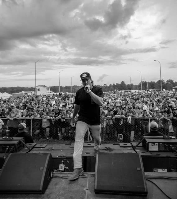 Kid Ziggy artist profile image