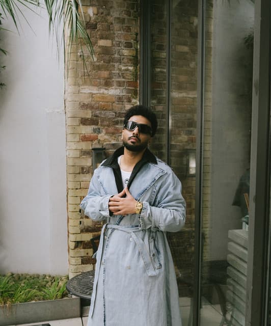 Navaan Sandhu artist profile image