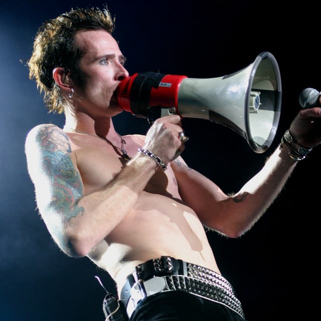 Scott Weiland artist profile image