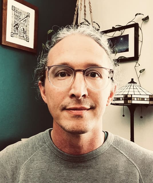 Sean Otis artist profile image