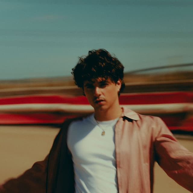 Bradley Simpson's artist profile image