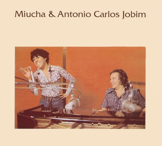 Miúcha artist profile image