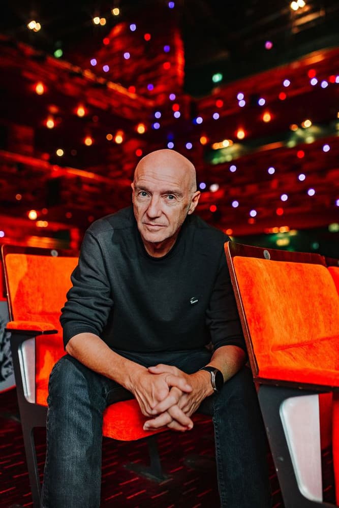 Midge Ure artist profile