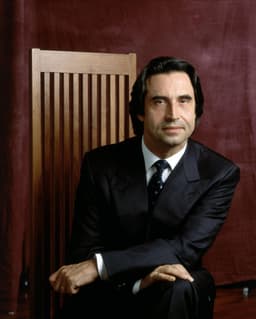 Riccardo Muti's artist profile image