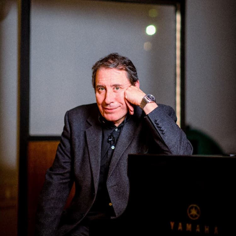 Jools Holland artist profile image