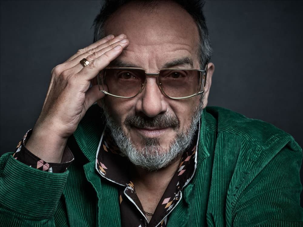 Elvis Costello & The Imposters's artist profile image