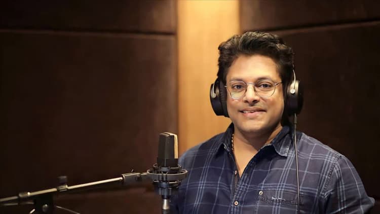 Madhu Balakrishnan artist profile image