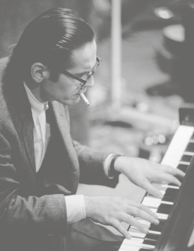 Bill Evans artist profile