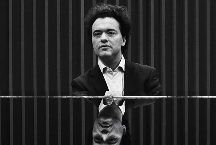 Evgeny Kissin artist profile image