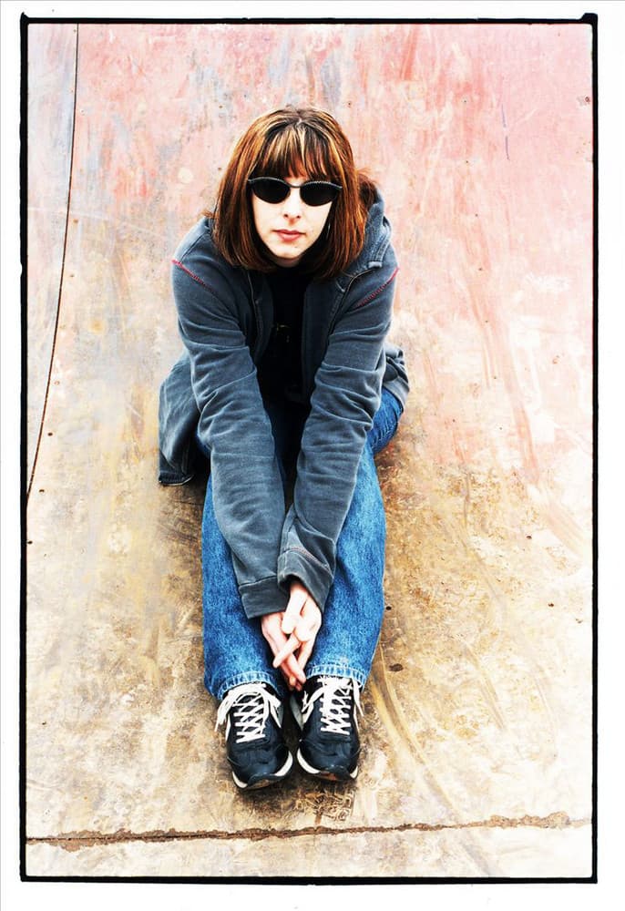Helen Love artist profile image
