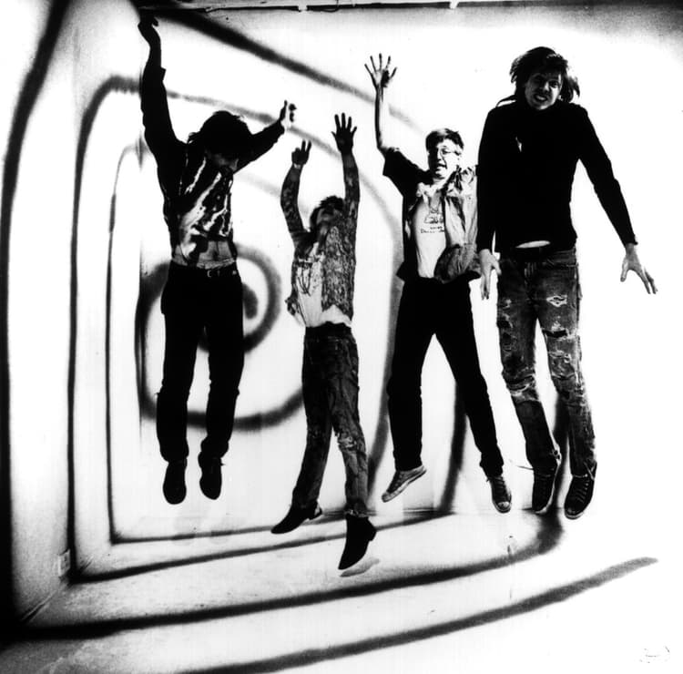Sonic Youth artist profile image