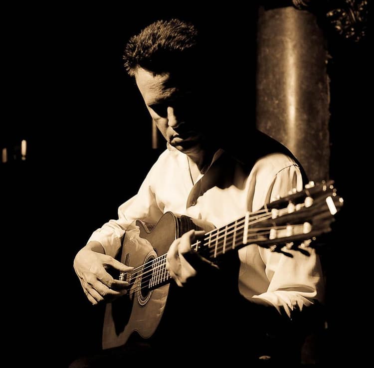 Sun Kil Moon artist profile image