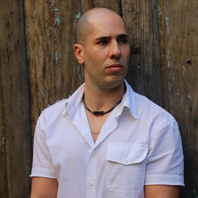 Cassio Nobre artist profile image