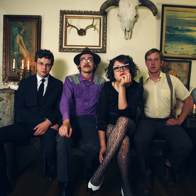 Sallie Ford & The Sound Outside artist profile image