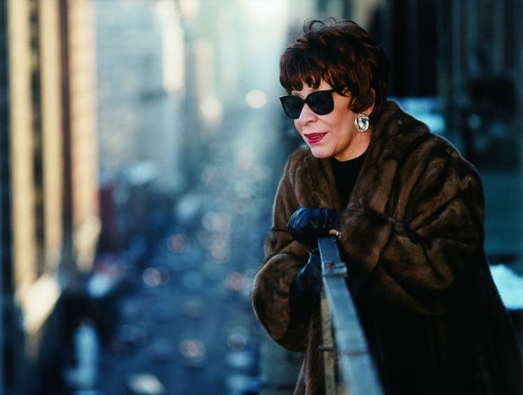 Shirley Horn artist profile image