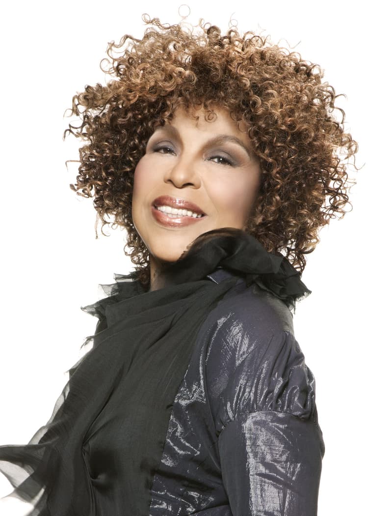 Roberta Flack artist profile image