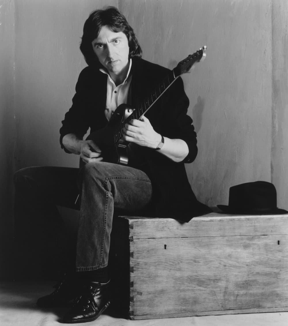 Allan Holdsworth profile