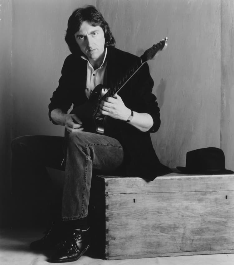 Allan Holdsworth artist profile image